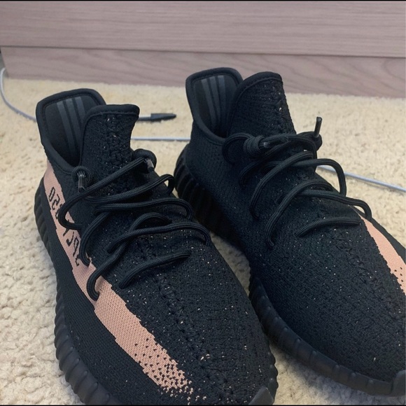 SIZE 11.5 YEEZY V2 BLACK COPPER